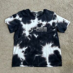 Women’s Large Formula 1 Shirt